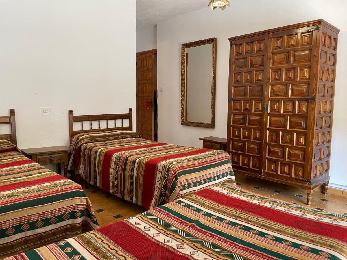 קפיליירה Hostal Rural Poqueira מראה חיצוני תמונה