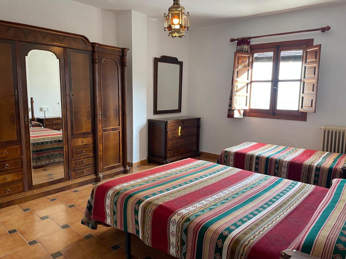 קפיליירה Hostal Rural Poqueira מראה חיצוני תמונה