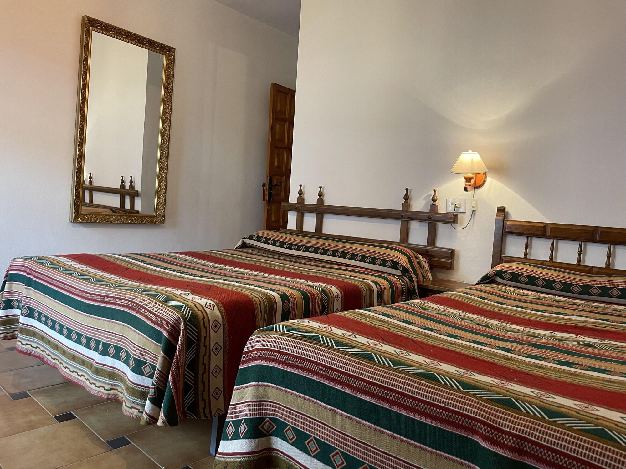 קפיליירה Hostal Rural Poqueira מראה חיצוני תמונה