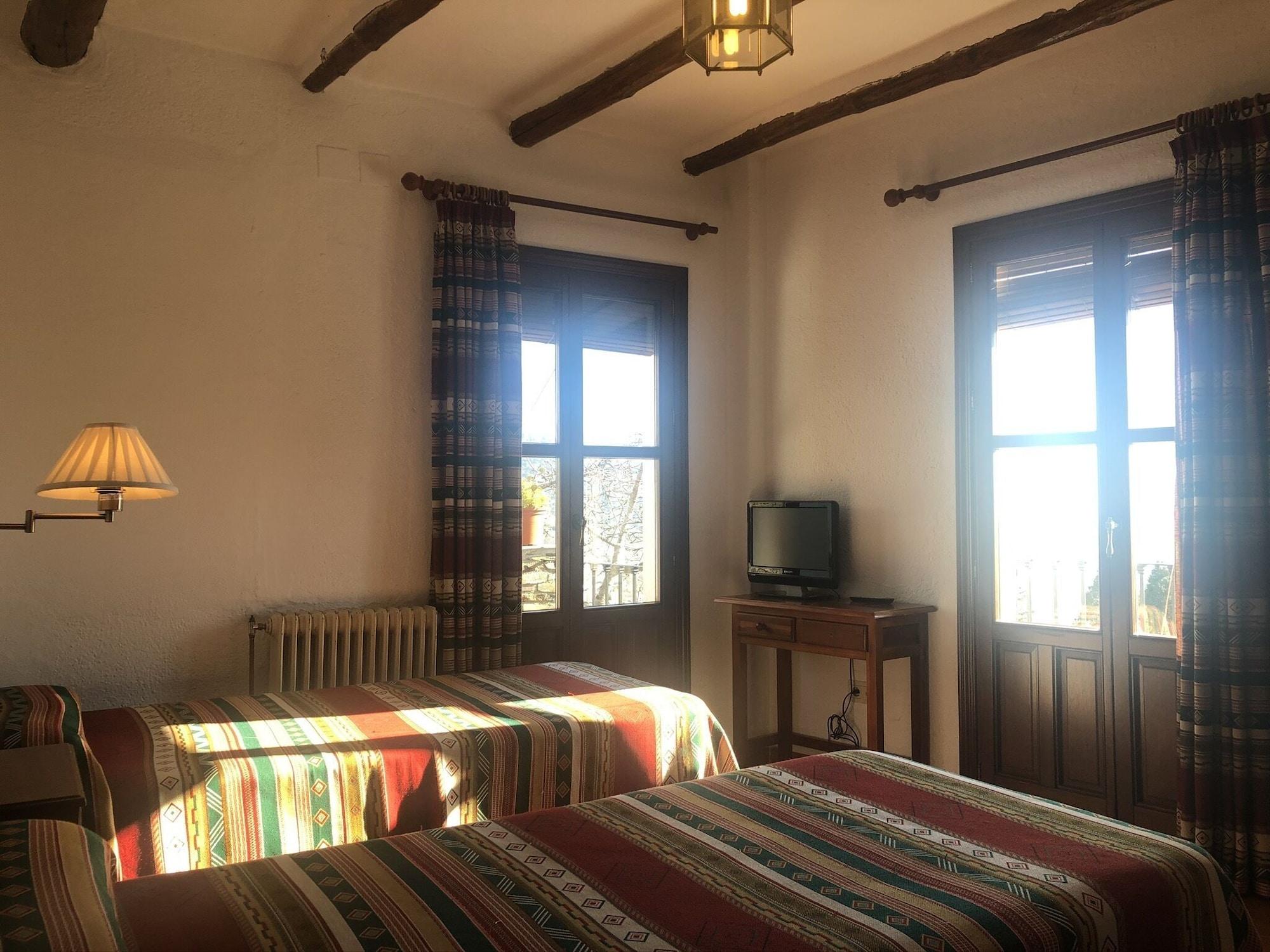 קפיליירה Hostal Rural Poqueira מראה חיצוני תמונה