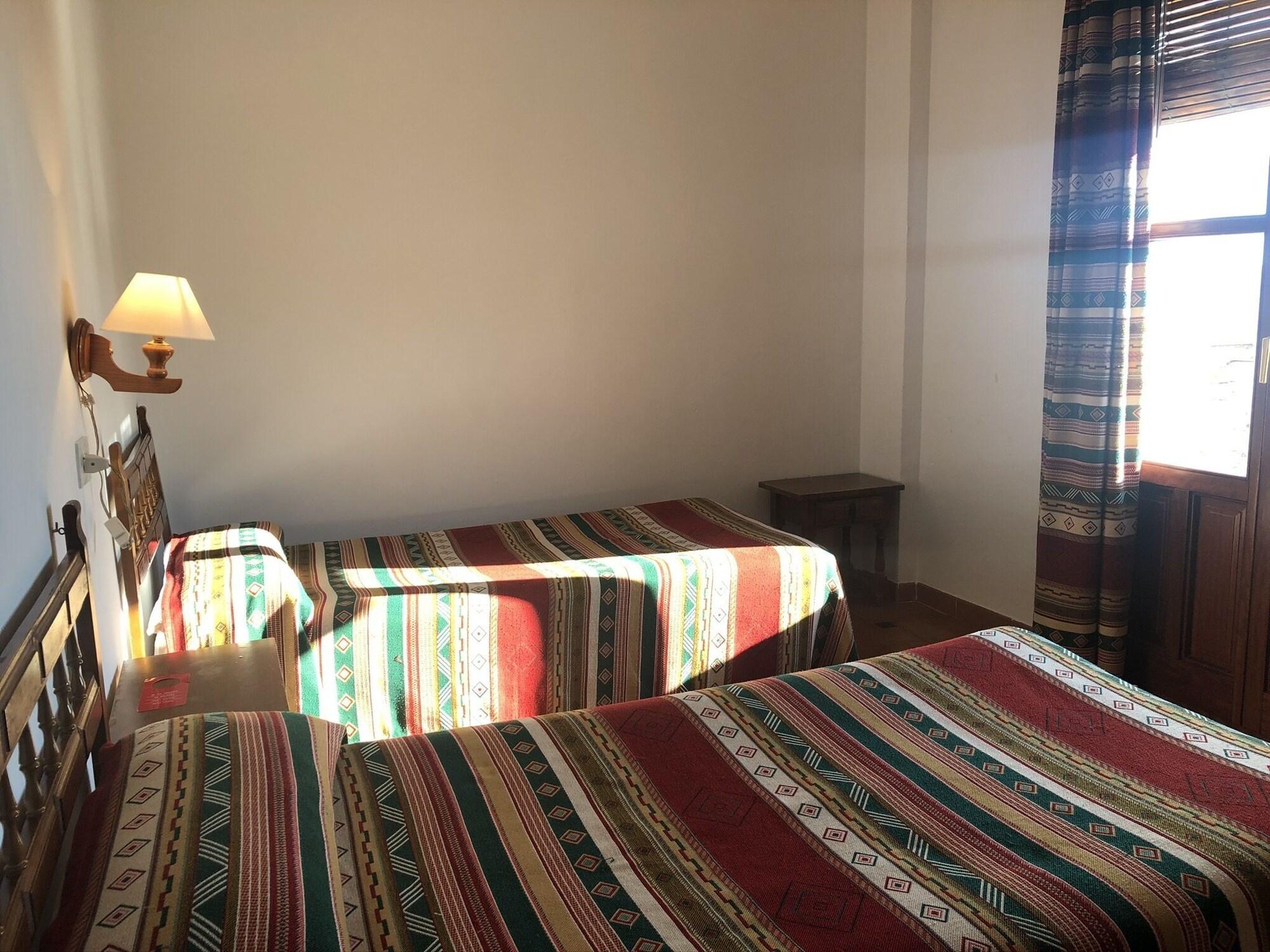קפיליירה Hostal Rural Poqueira מראה חיצוני תמונה