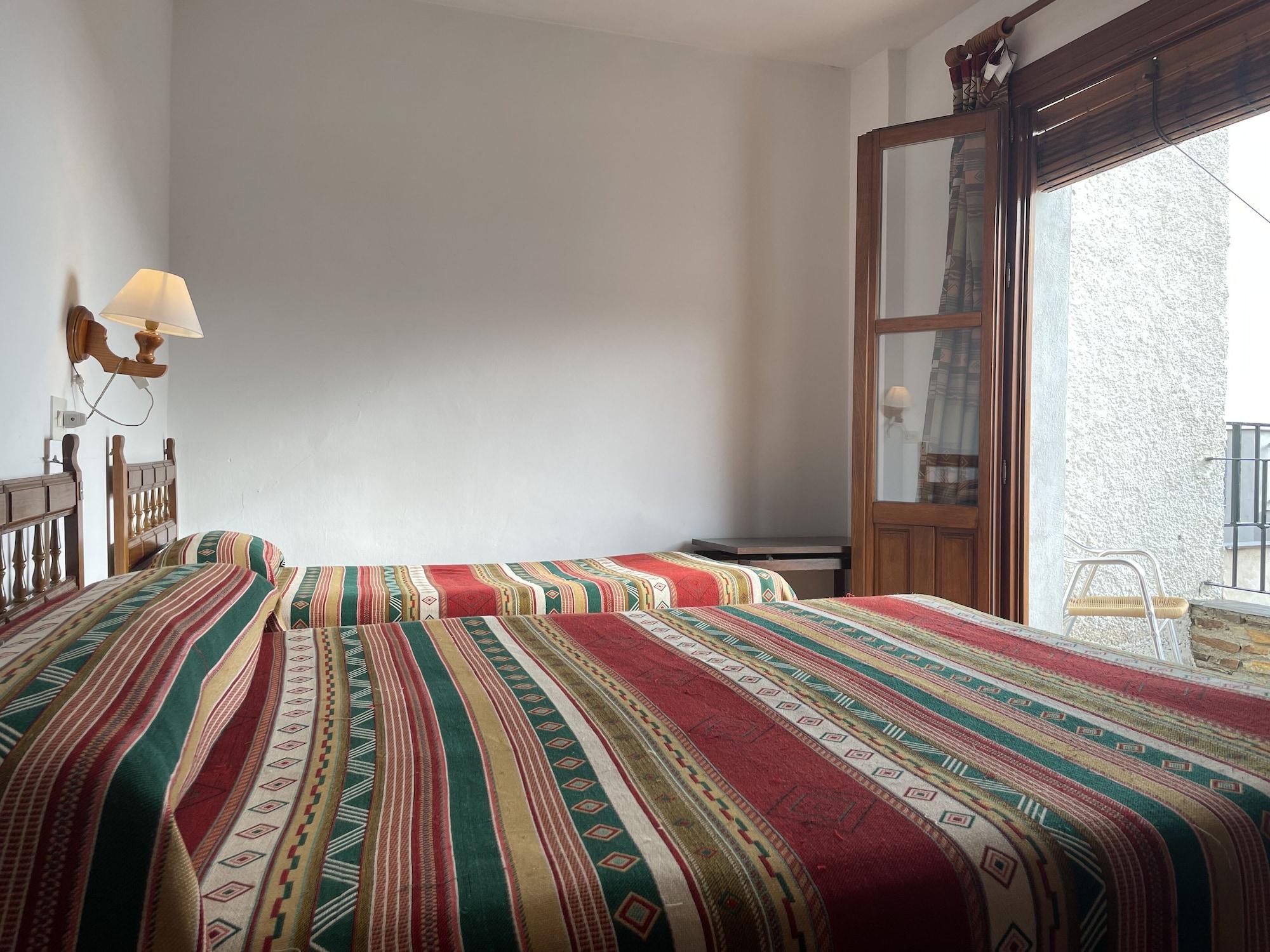 קפיליירה Hostal Rural Poqueira מראה חיצוני תמונה