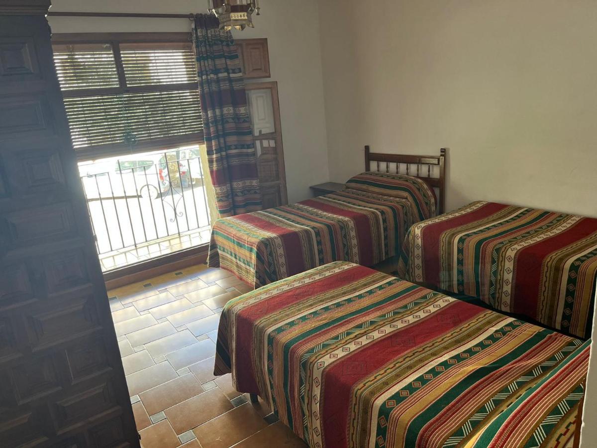 קפיליירה Hostal Rural Poqueira מראה חיצוני תמונה